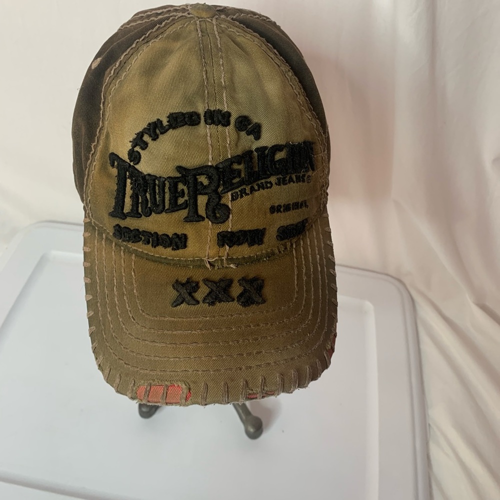 True Religion Men’s Hat Xxx Adjustable Osfa Distressed